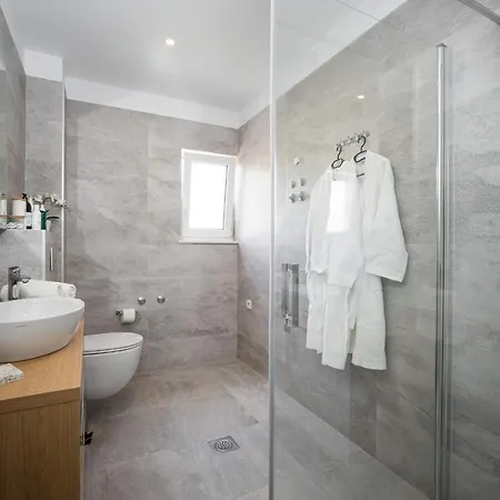 아파트 Sea Soon By The Beach, 2-bedrooms In Seget donji *