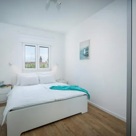 Sea Soon By The Beach, 2-bedrooms In Seget donji * 트로기르